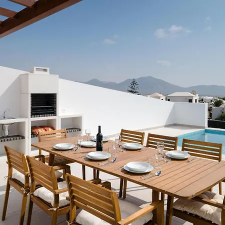 Anisa - Vipvipvillas